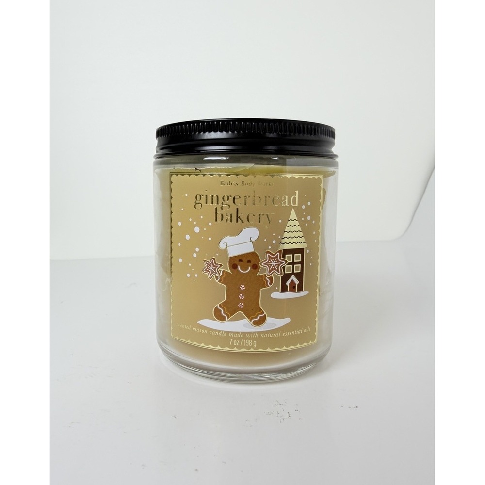 Bath & Body Works Gingerbread Bakery Single Wick Christmas Candle 7 Oz New